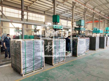 廠房?jī)?nèi)實(shí)景